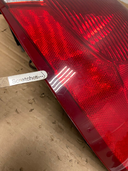 2000 to 2003 Ford Taurus Right Passenger Rh Side Tail Light AD4313 LK3