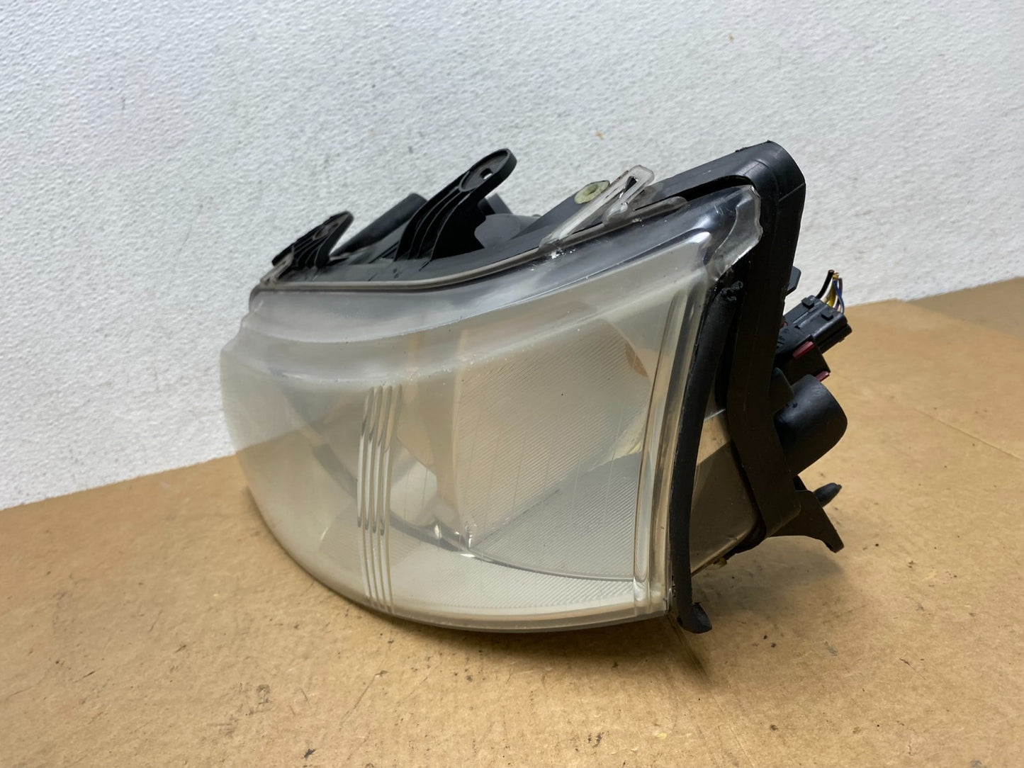 2003 2004 2005 2006 2007 Saab 9-3 Left Driver LH Headlight Halogen AE3273 DW1