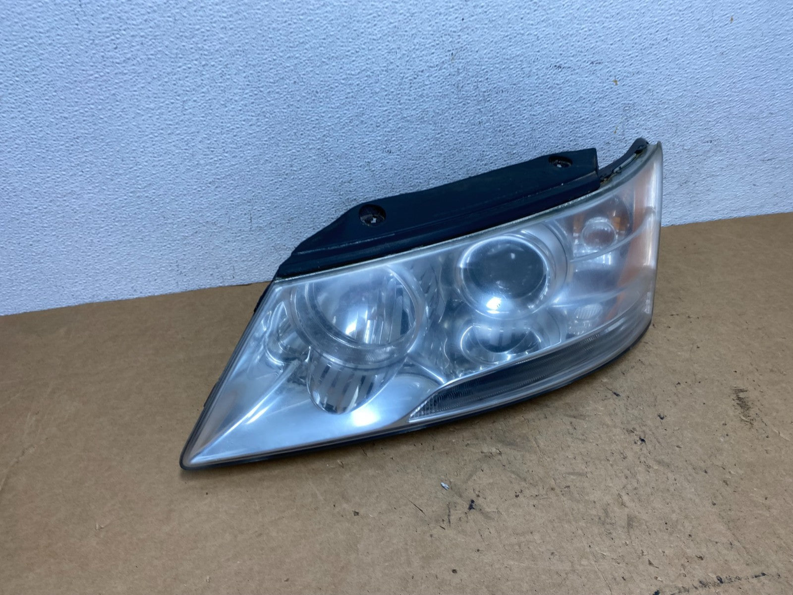 2009 - 2010 Hyundai Sonata Left Driver LH Side Headlight Halogen AD5239 DW2