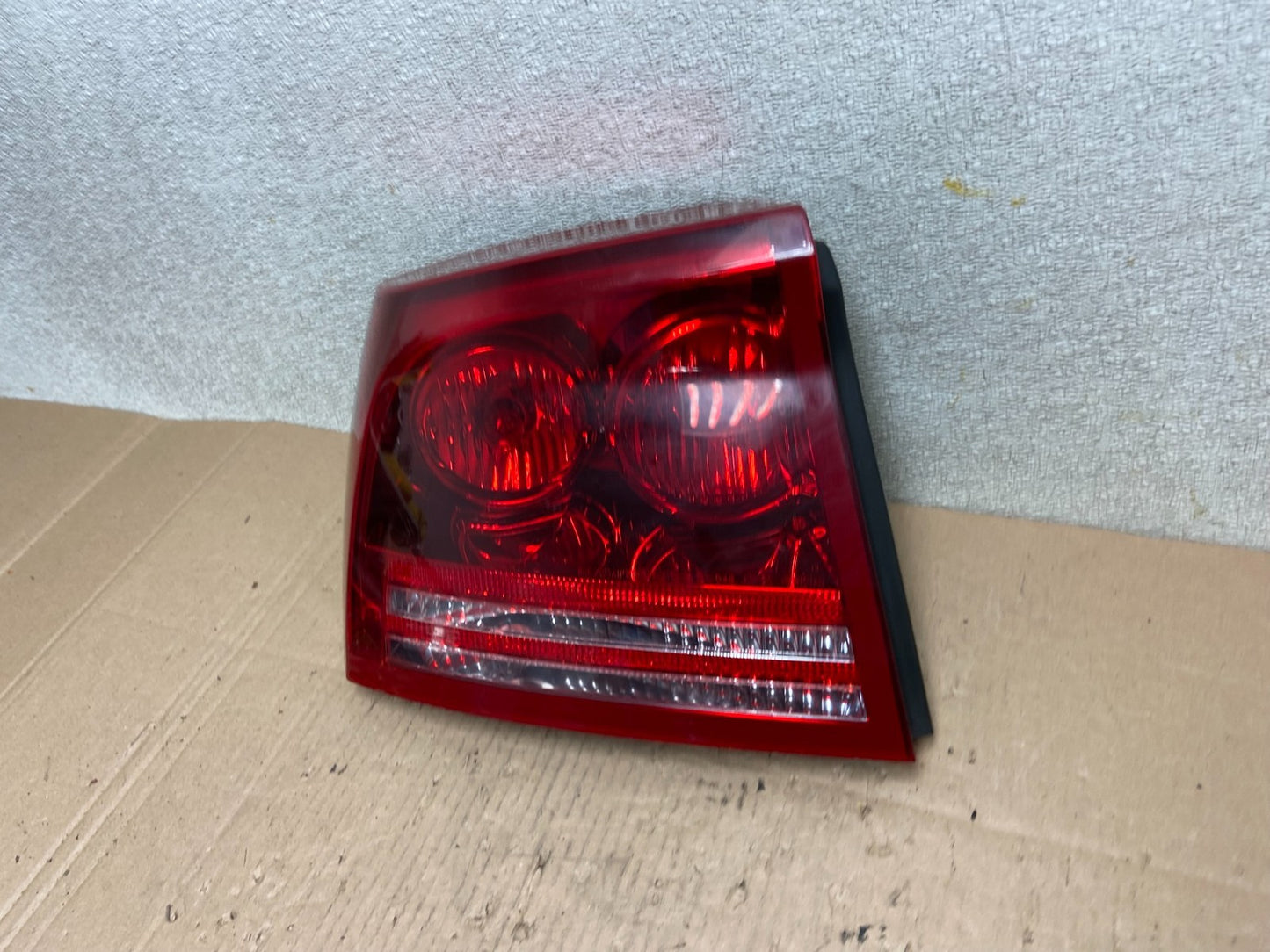 2006 2007 2008 Dodge Charger Tail Light Left Driver Lh Side Oem Y0097 DW1