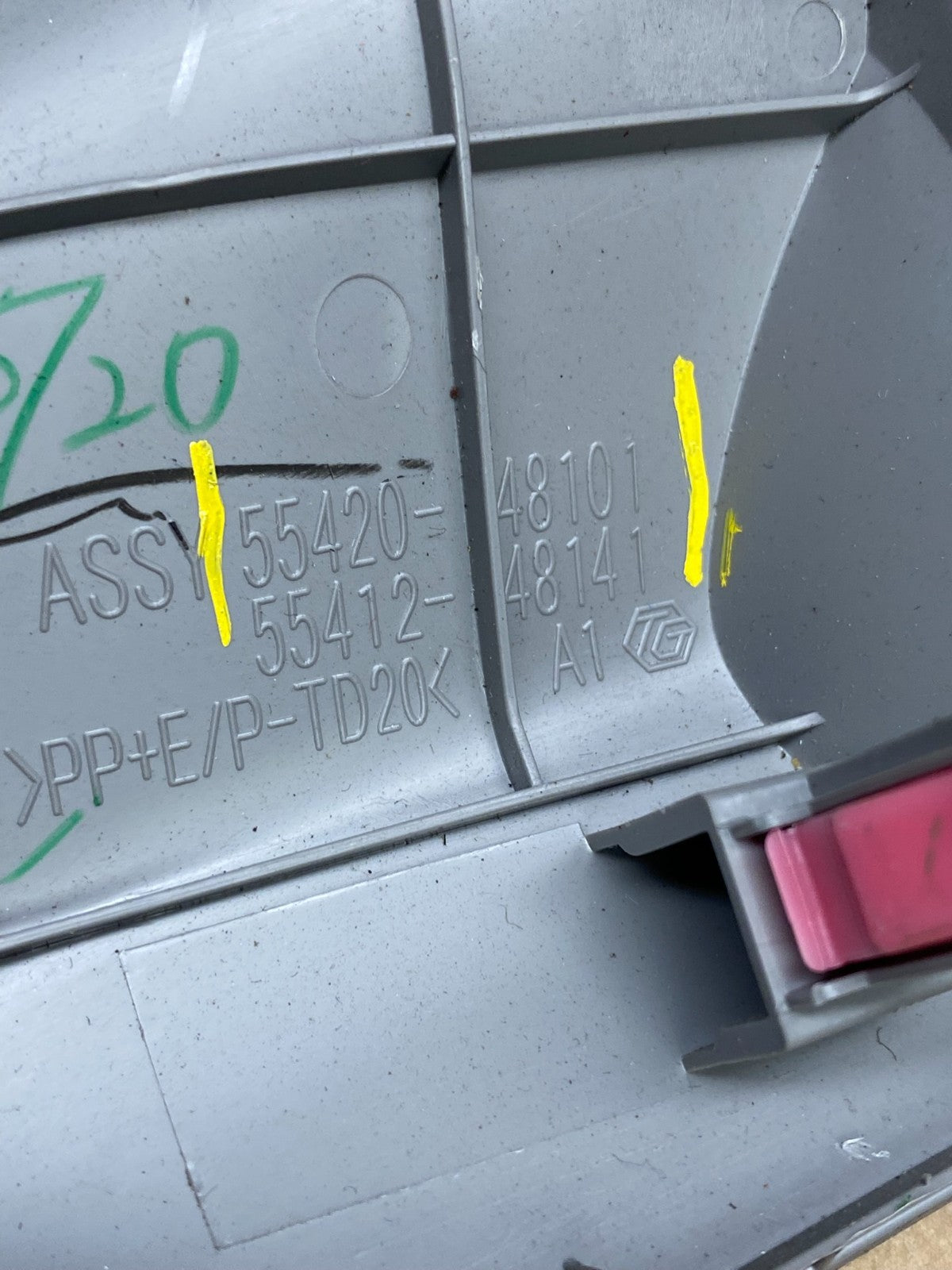 2008 to 2013 Toyota Highlander Center Dash Storage Pocket OEM T4642 DG6