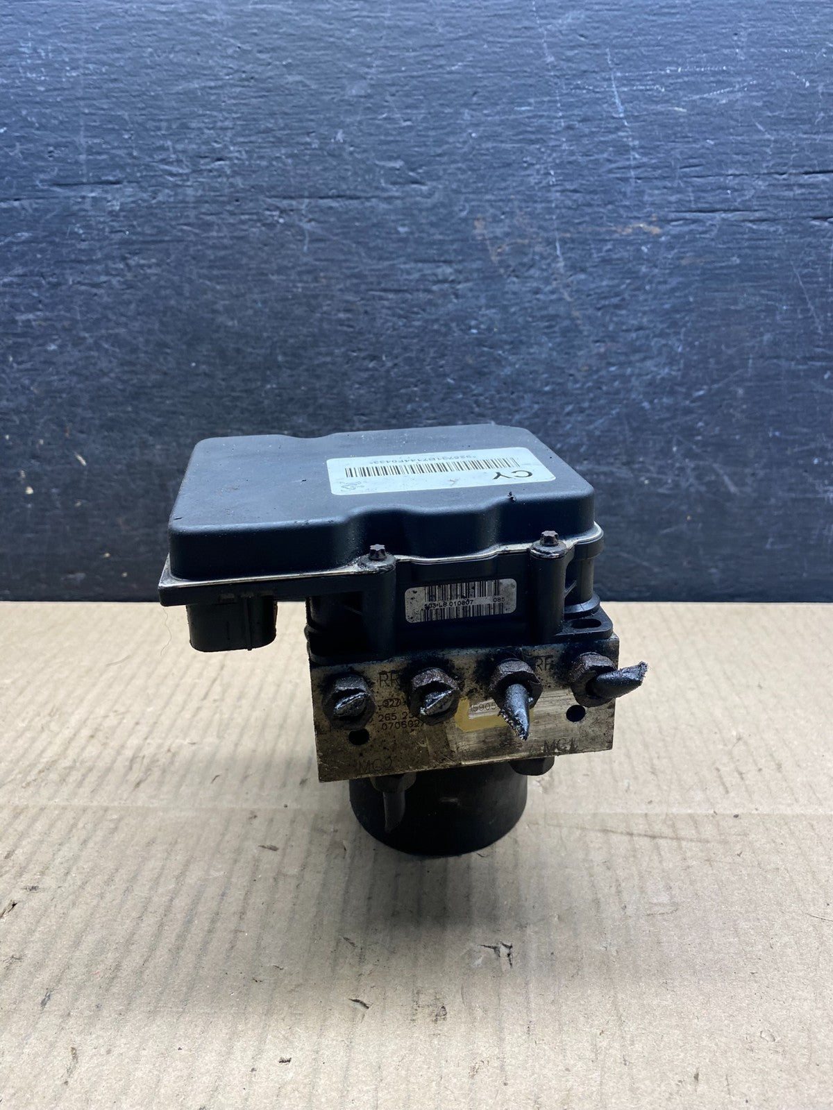 2004 2005 2006 Cadillac Escalade ABS Pump Anti Lock Brake Module AI7355 DG3