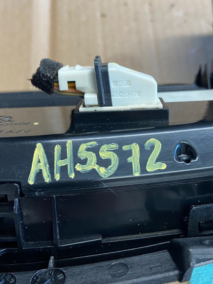 2009 to 2014 Hyundai Genesis A/C Heater Temperature Climate Control AH5572 DW6