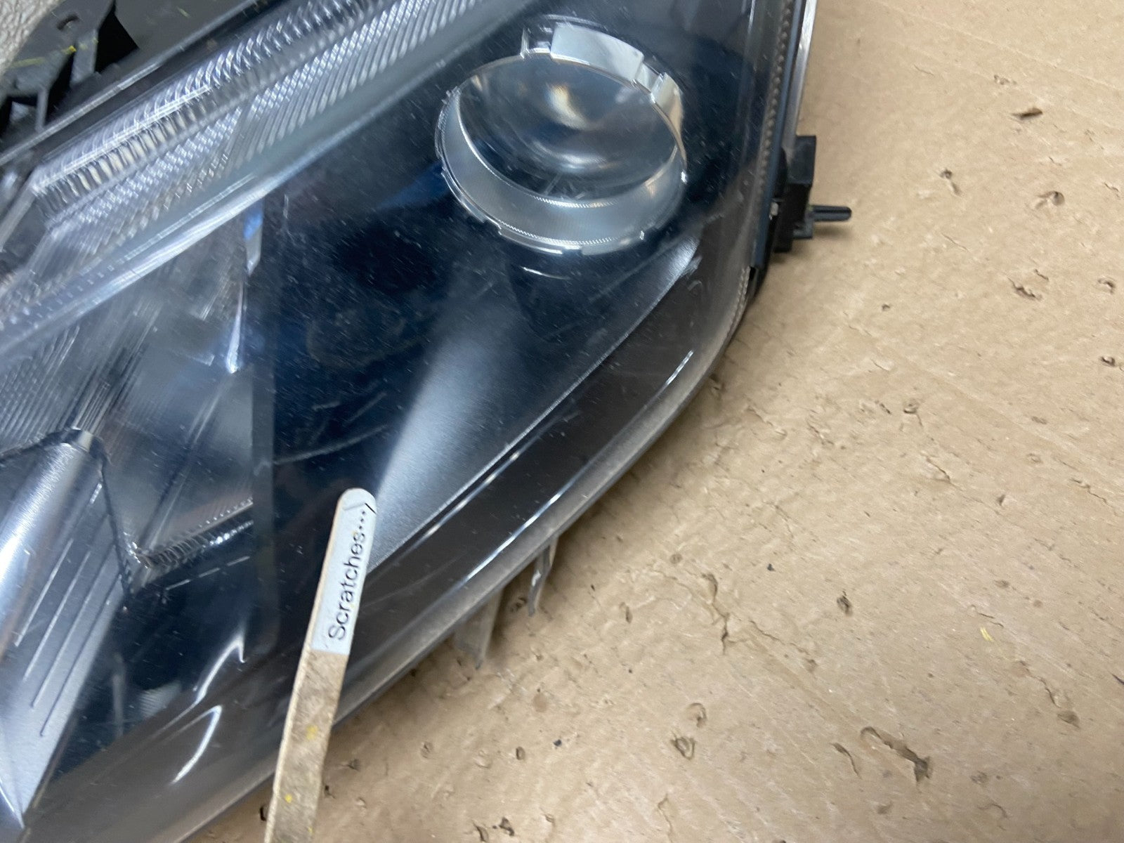 2010 2011 2012 Ford Fusion Left Driver LH Side Headlight Halogen AB2495 DW3