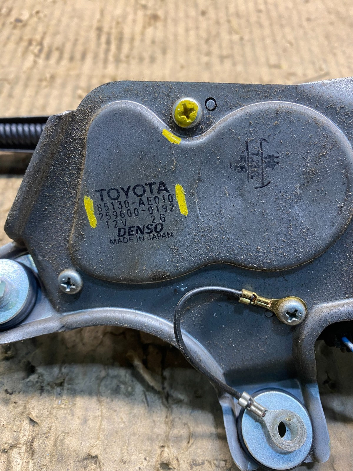 2011-2020 Toyota Sienna Rear Windshield Washer Wiper Motor y1444 DG5