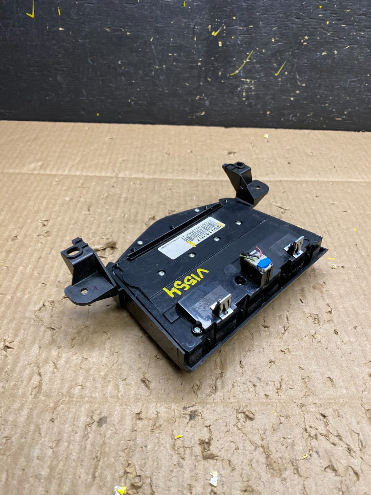 2012 - 2014 Chevrolet Cruze Climate Control A/C Panel V1554 DG4