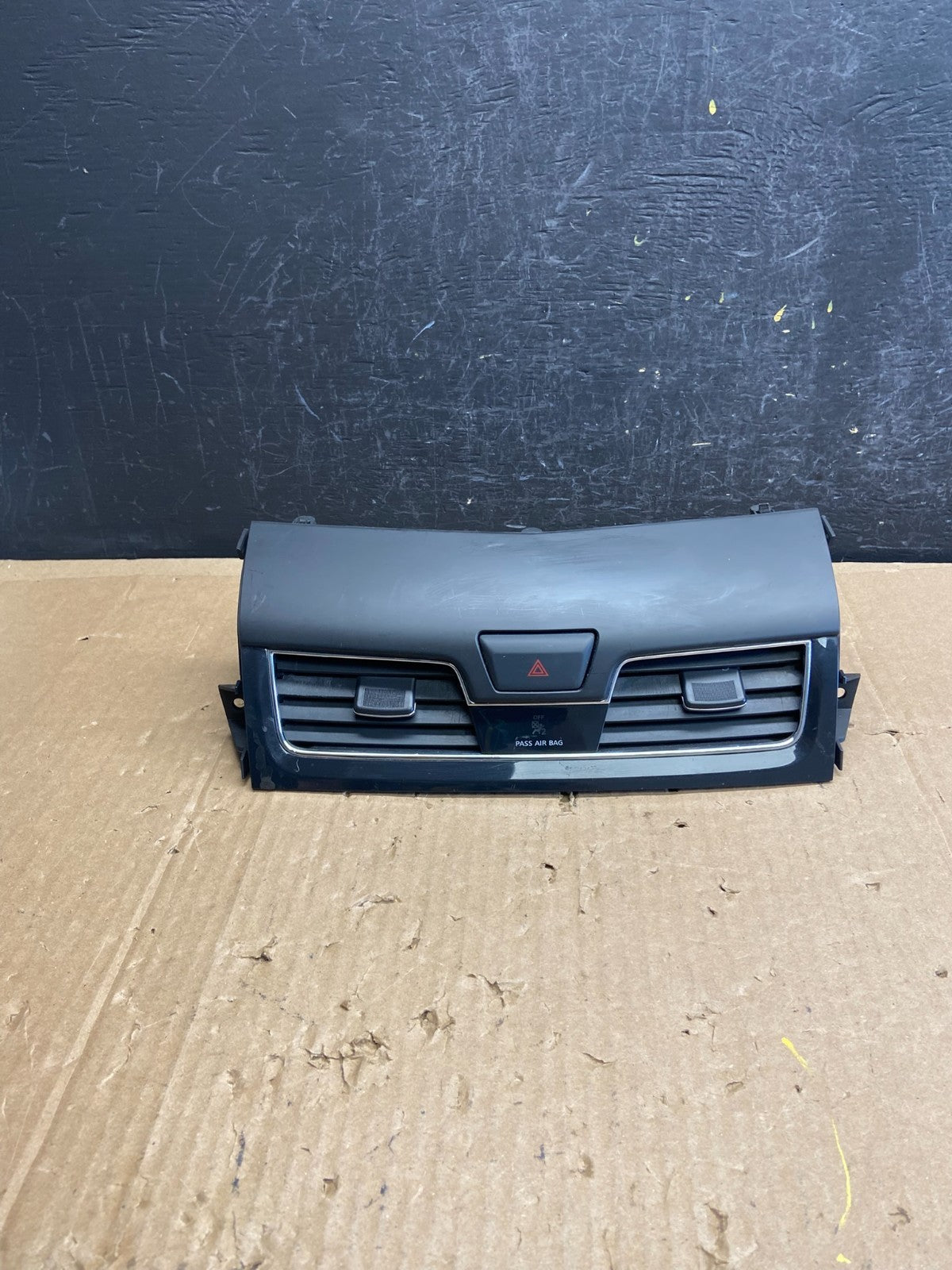 2013-2015 Nissan Altima Center Dash Vents Ac Air Vent Trim Panel Bezel AD2276 DG0