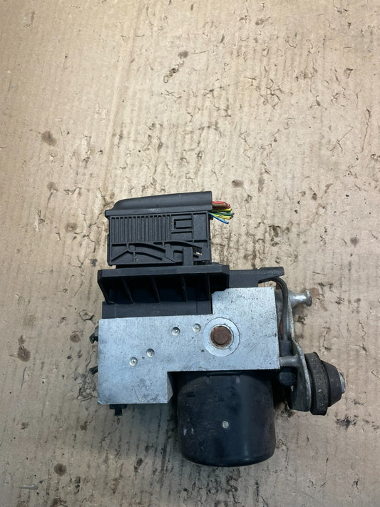 1998 1999 Mercedes E300 E320 ABS Anti Lock Brake Pump Module X0987 DG0