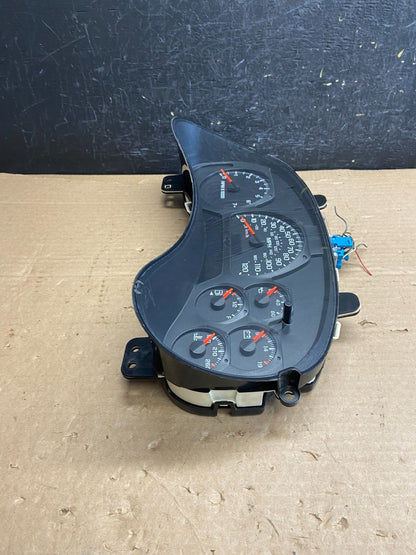 2002 to 2005 Chevrolet Trailblazer Speedometer Cluster Gauge af2554 DG2