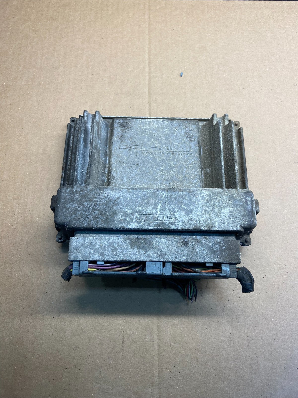 2001-2002 Silverado Tahoe Engine Computer Module 12200411 ECM ECU af9285 DG1