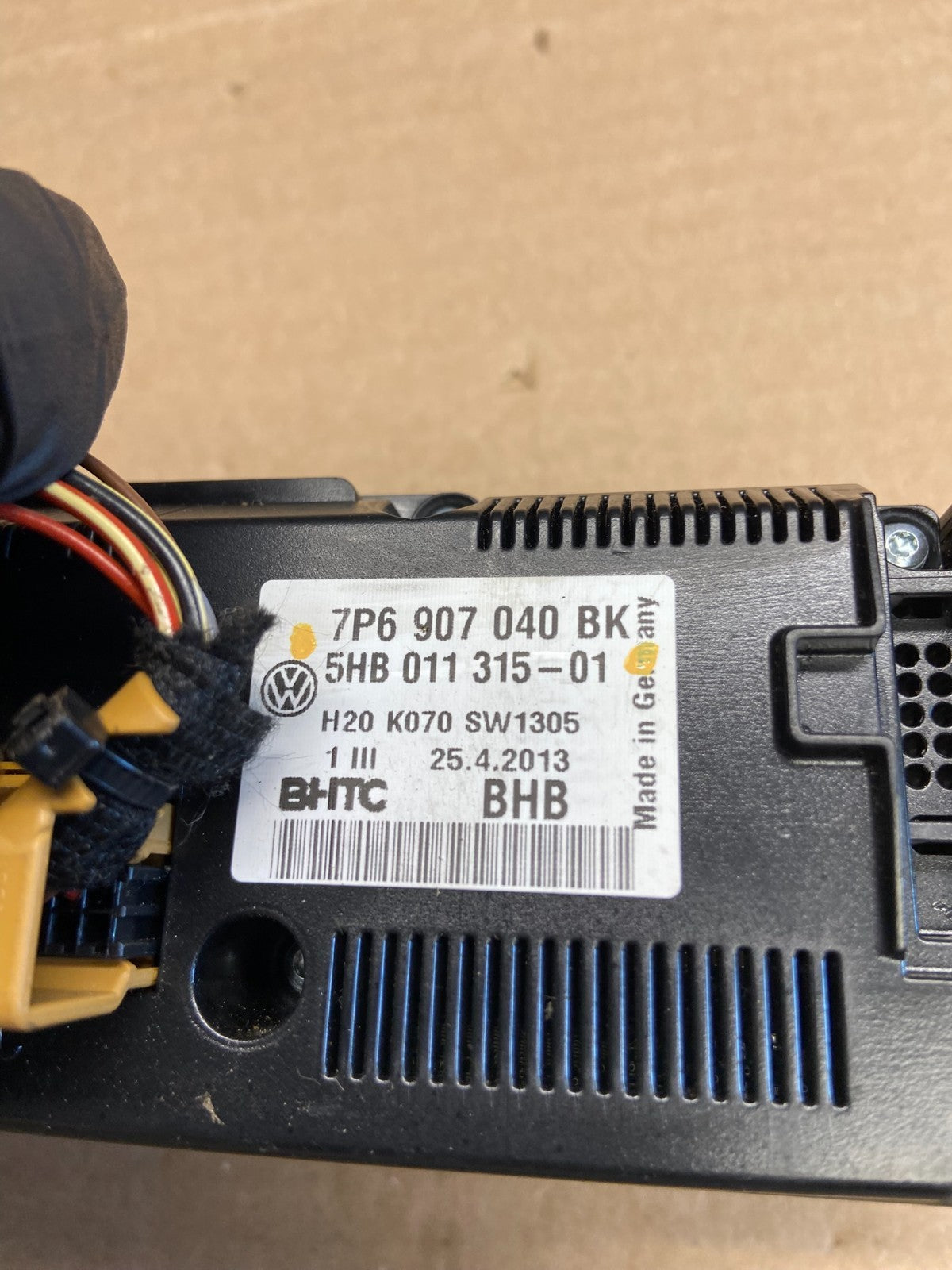 2004 to 2010 Volkswagen Touareg A/C Heated Climate Control ag5030 DG4