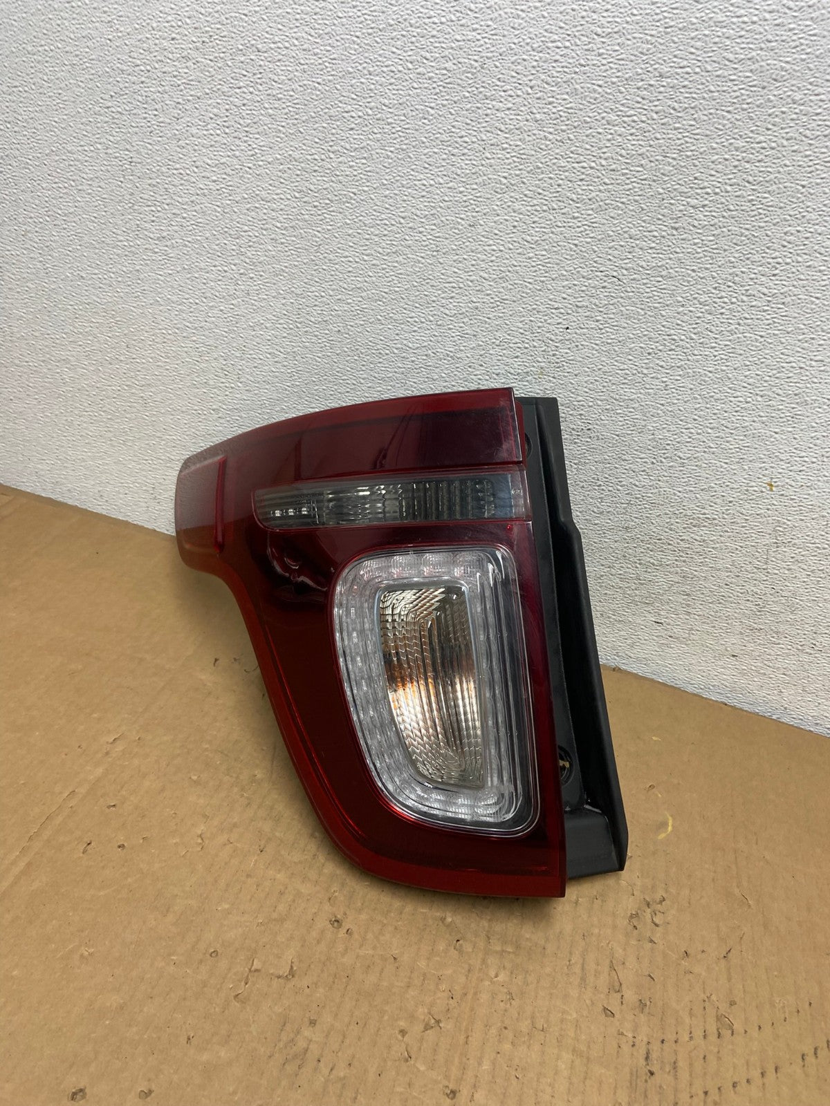 2011-2015 Ford Explorer Police Package Left Driver Side Tail light AD0994 LK0