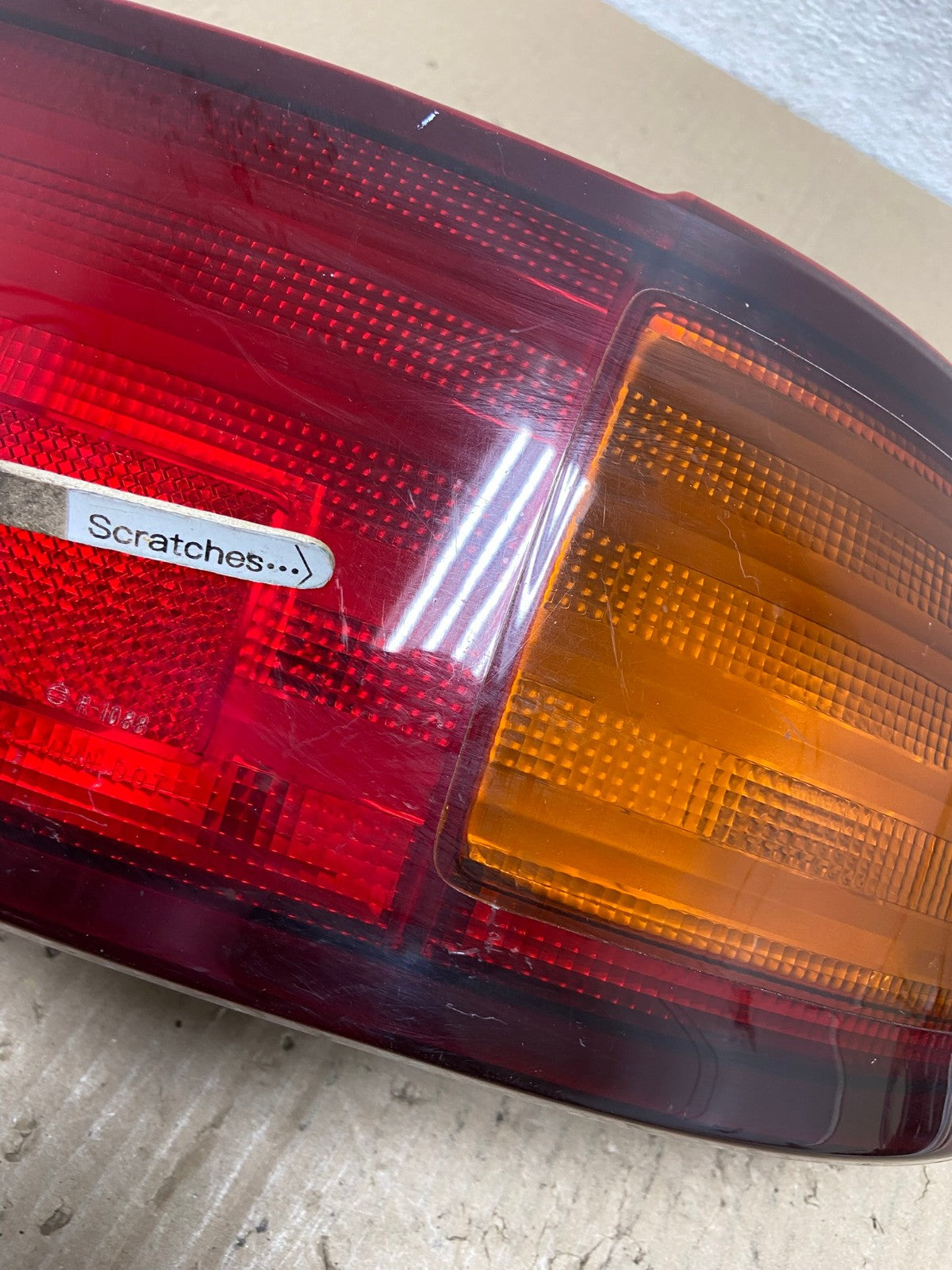 1995 - 1996 Toyota Camry Sedan Right Passenger Tail Light Lamp AE9834 LK3