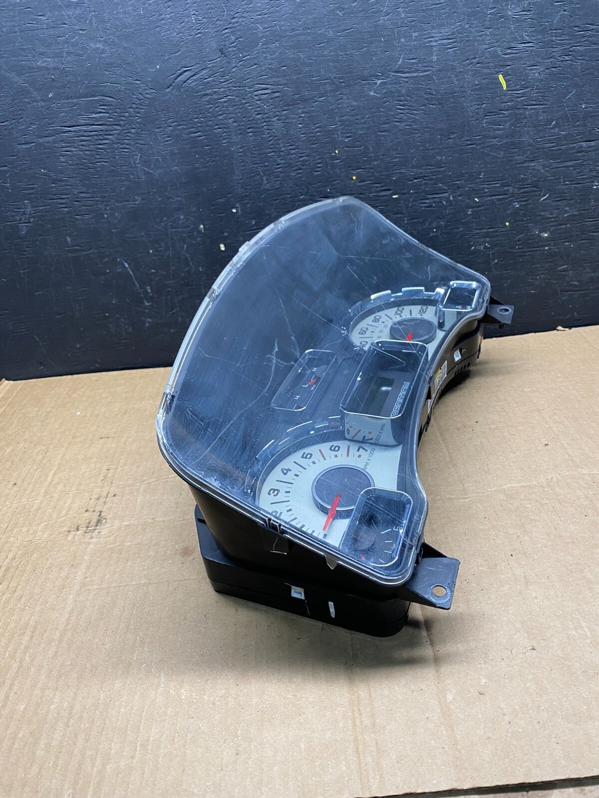 2007 to 2014 Ford Expedition Speedometer Cluster Gauge M1803 PS2