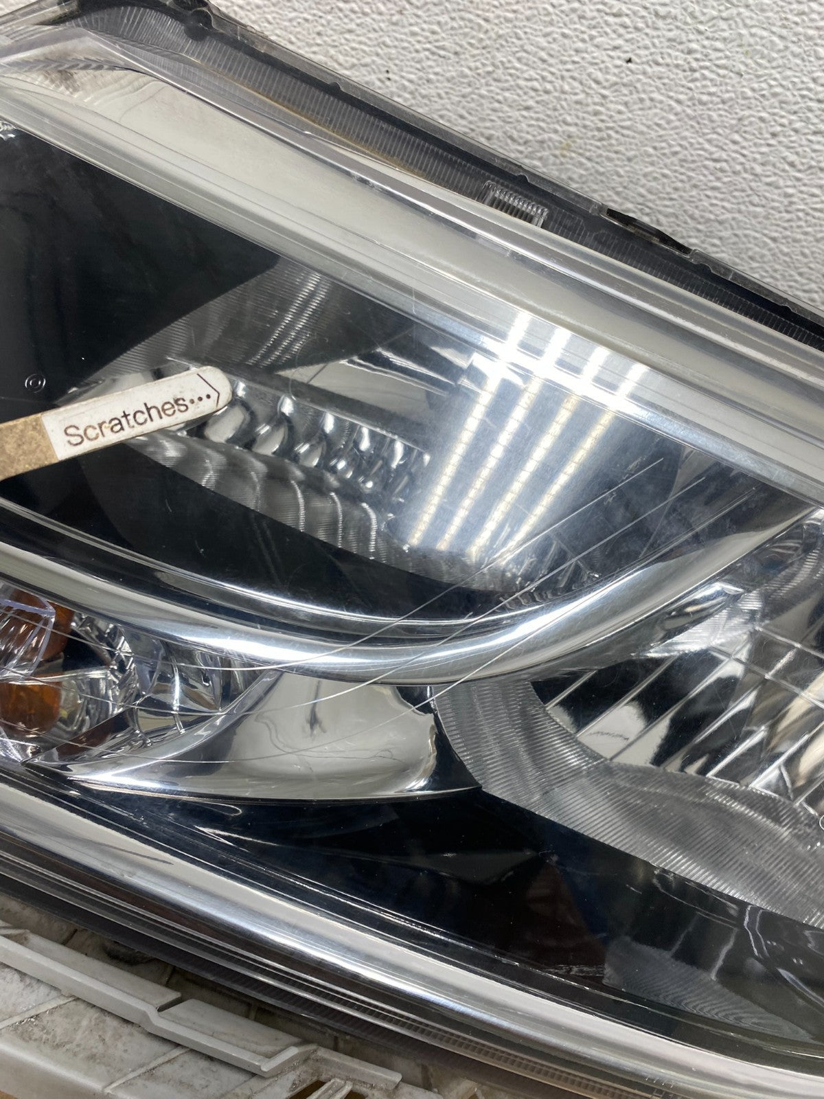 2013 to 2016 Nissan Pathfinder Left Driver LH Side Headlight Halogen DEPO AE67443