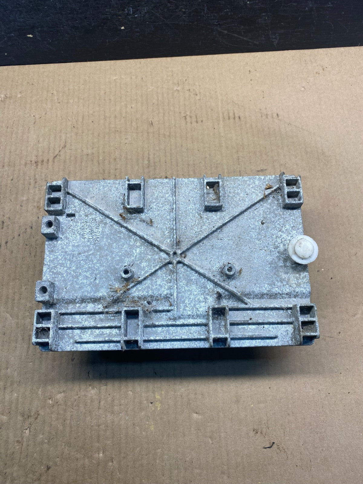 2009 to 2010 Jeep Grand Cherokee Computer Engine Control ECU ECM AE7373 DW1