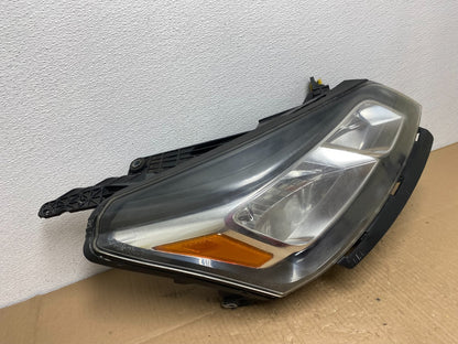 2013-2017 Chevrolet Traverse Right Passenger Side Halogen Headlight AB8182 DW2