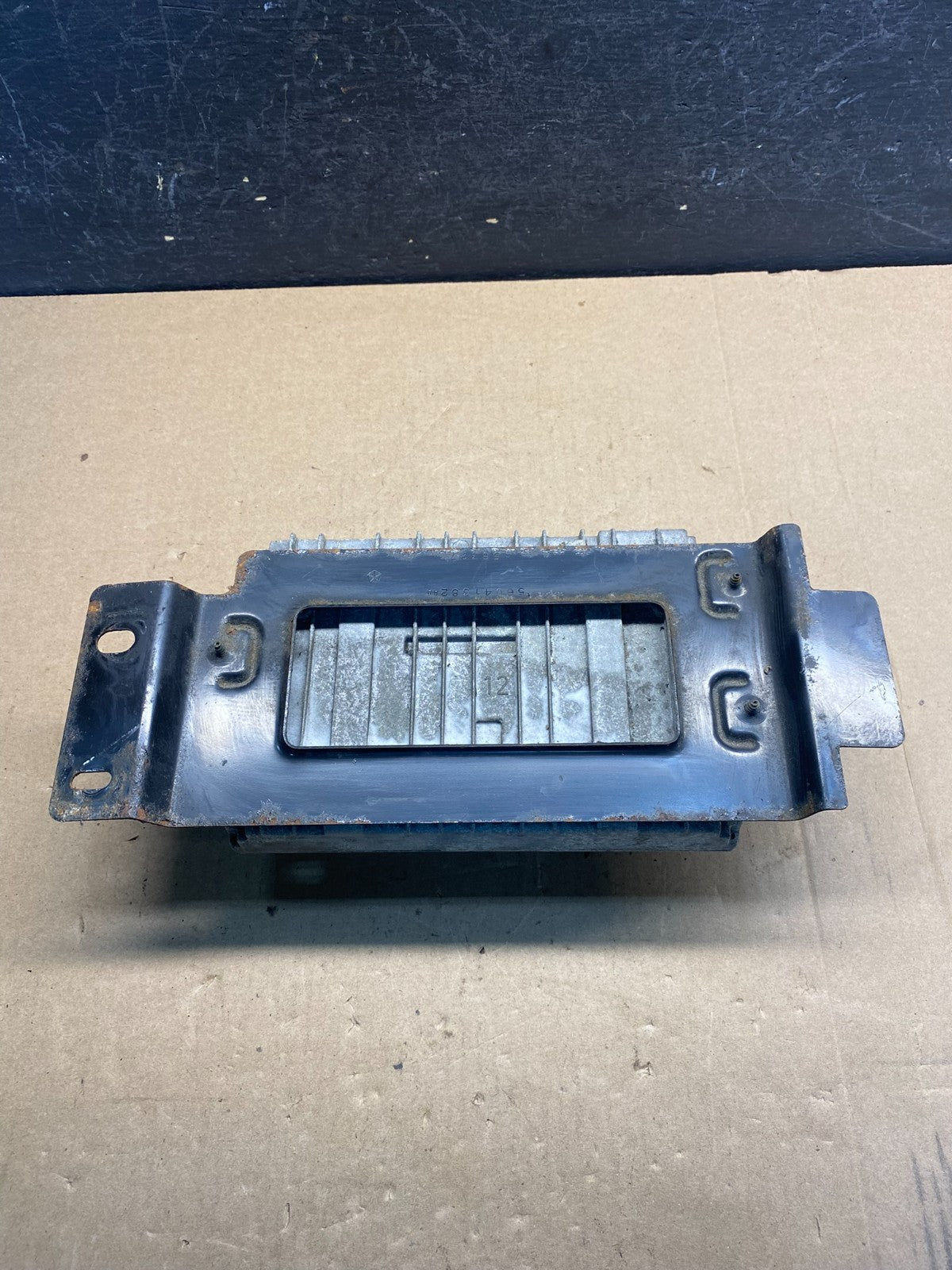 2003 Jeep Liberty 3.7L Engine ECU Computer Module p56044195ag AE7434 DW1