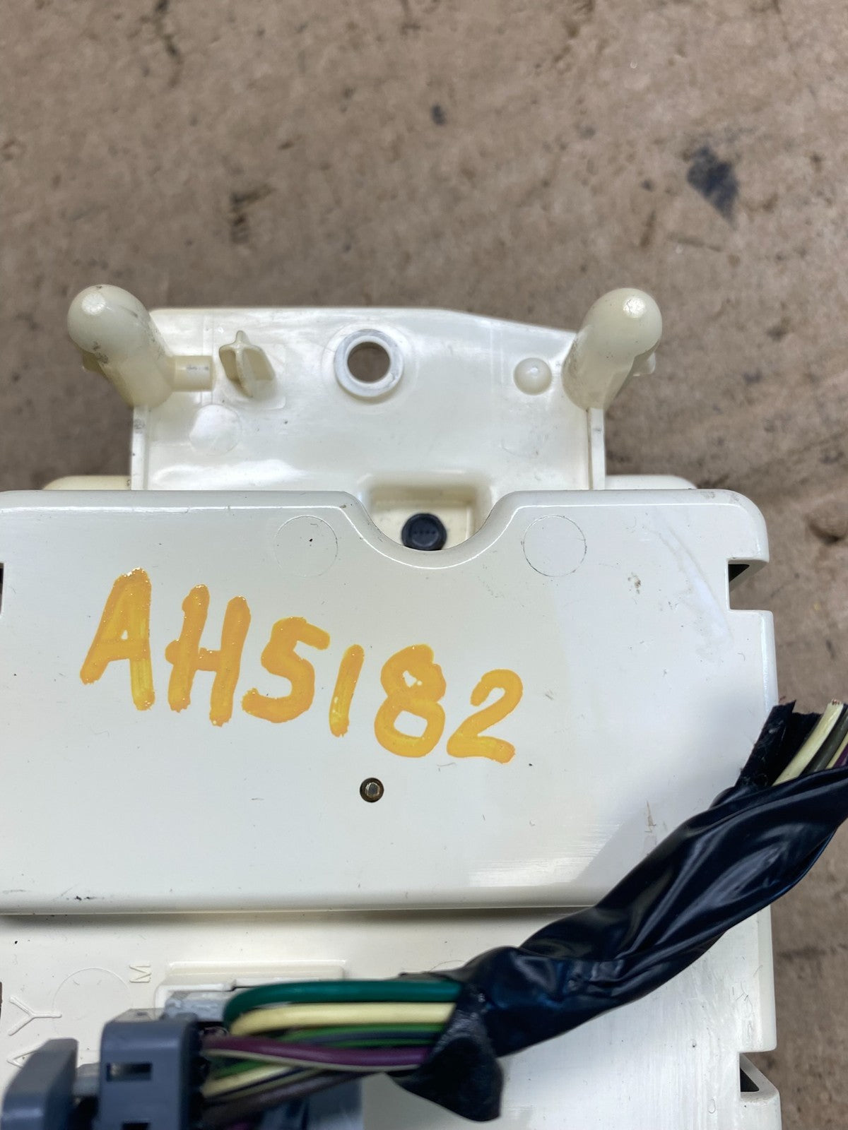2003 to 2006 Chevrolet Silverado HVAC Heater Climate Control Module AH5182 DG5