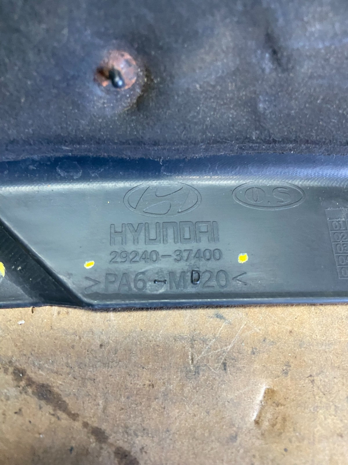 2003 to 2008 Hyundai Tiburon V6 OEM Engine Motor Cover Oem R0310 DG8