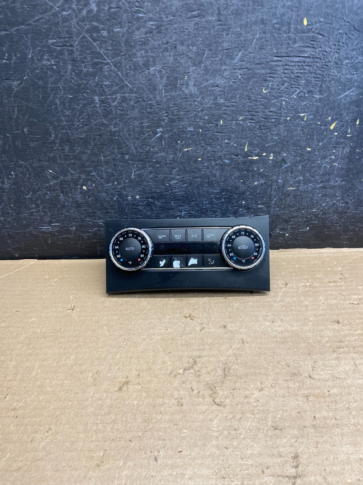 2013 2014 Mercedes C-Class C250, A/C AC Climate Control Panel ah3942 DG0