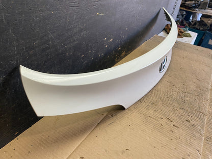 2011 to 2015 Hyundai Tucson Liftgate Tailgate Trunk Trim Molding T6786 DG2