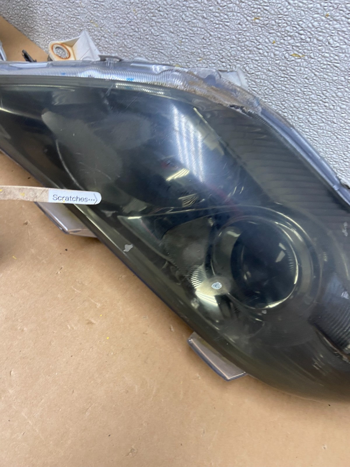2010 - 2011 Toyota Camry Left Driver LH Halogen Headlight Z7751 PS4