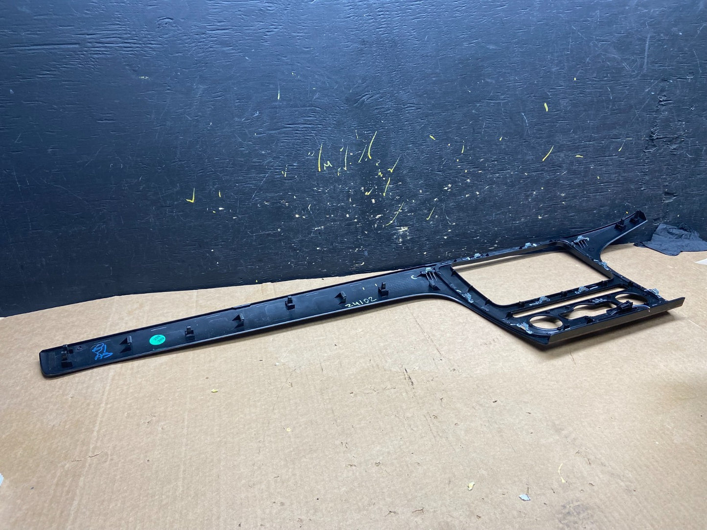 2012 to 2015 Volkswagen Passat Radio Dashboard Bezel Trim Cover OEM z4102 DG4