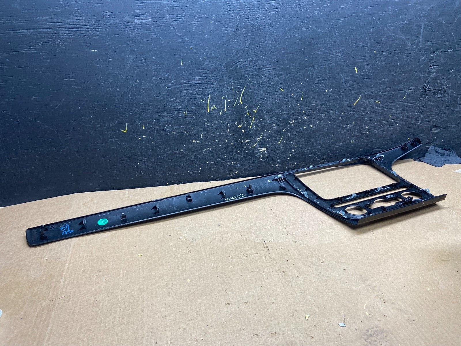2012 to 2015 Volkswagen Passat Radio Dashboard Bezel Trim Cover OEM z4102 DG4