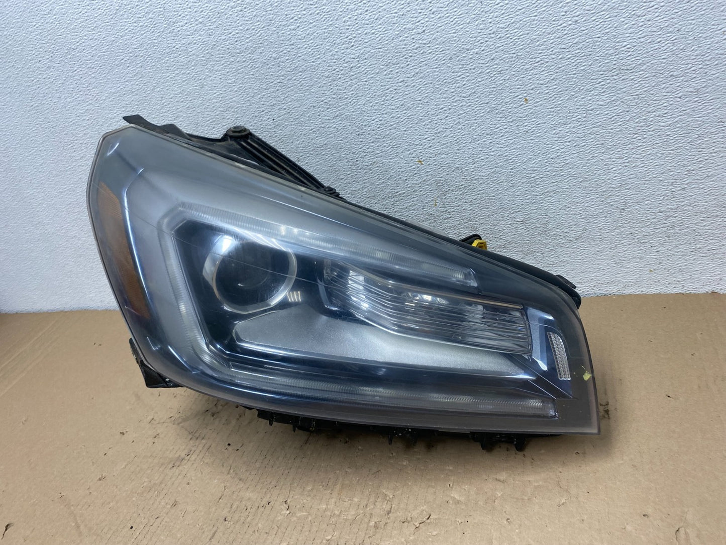 2013-2016 Gmc Acadia Right Passenger RH Side Led Halogen Headlight AF3189 DW1