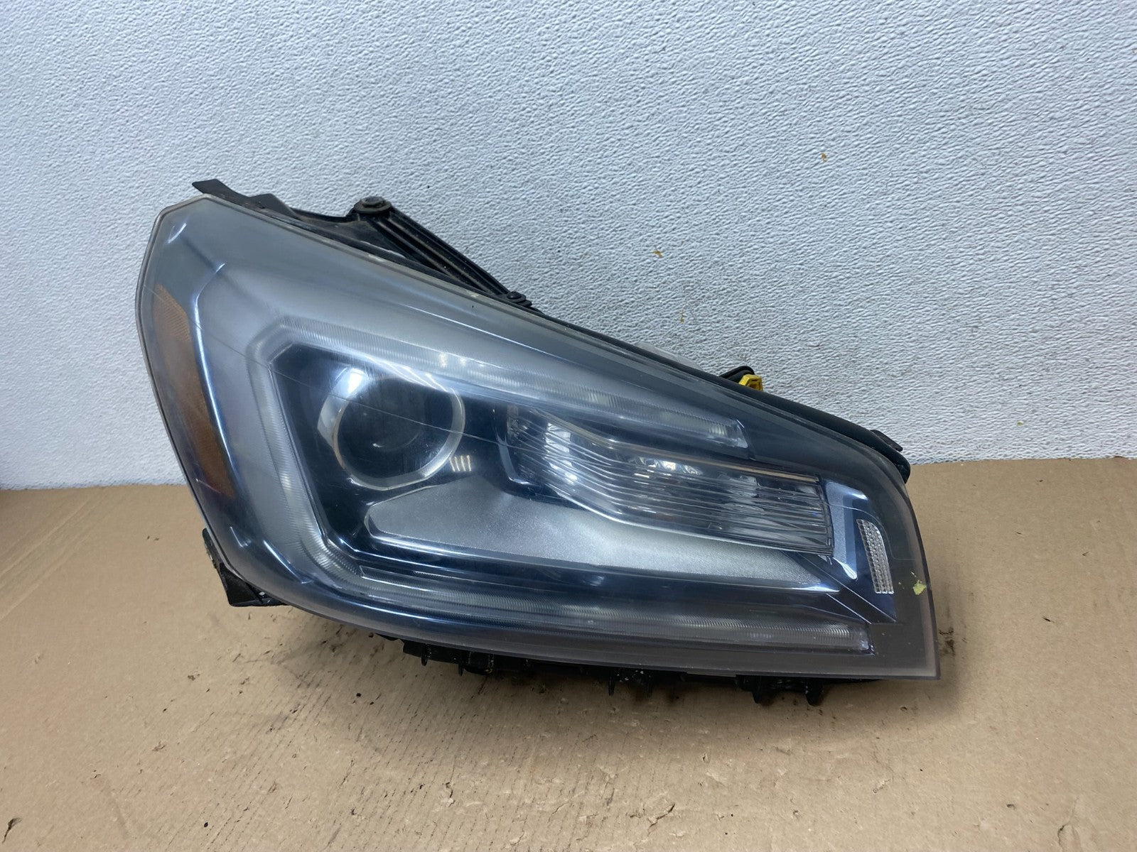 2013-2016 Gmc Acadia Right Passenger RH Side Led Halogen Headlight AF3189 DW1