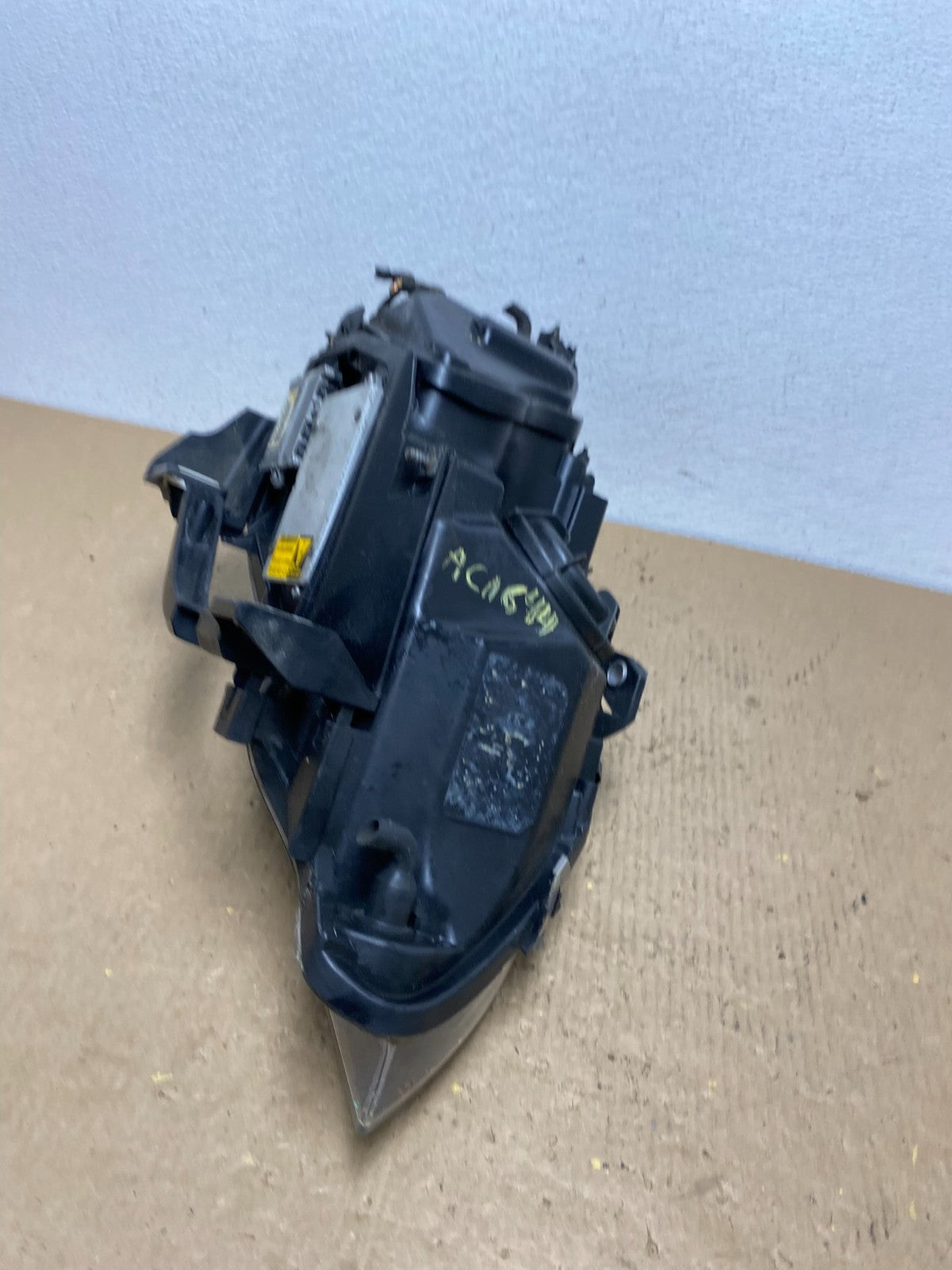 2004 to 2007 BMW 525i 5 Series Headlight Left LH Xenon AFS AC1644 DW7