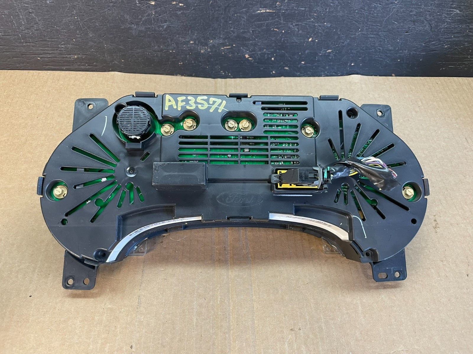 2006 Ford Explorer Speedometer Cluster Gauge AF3571 DG9