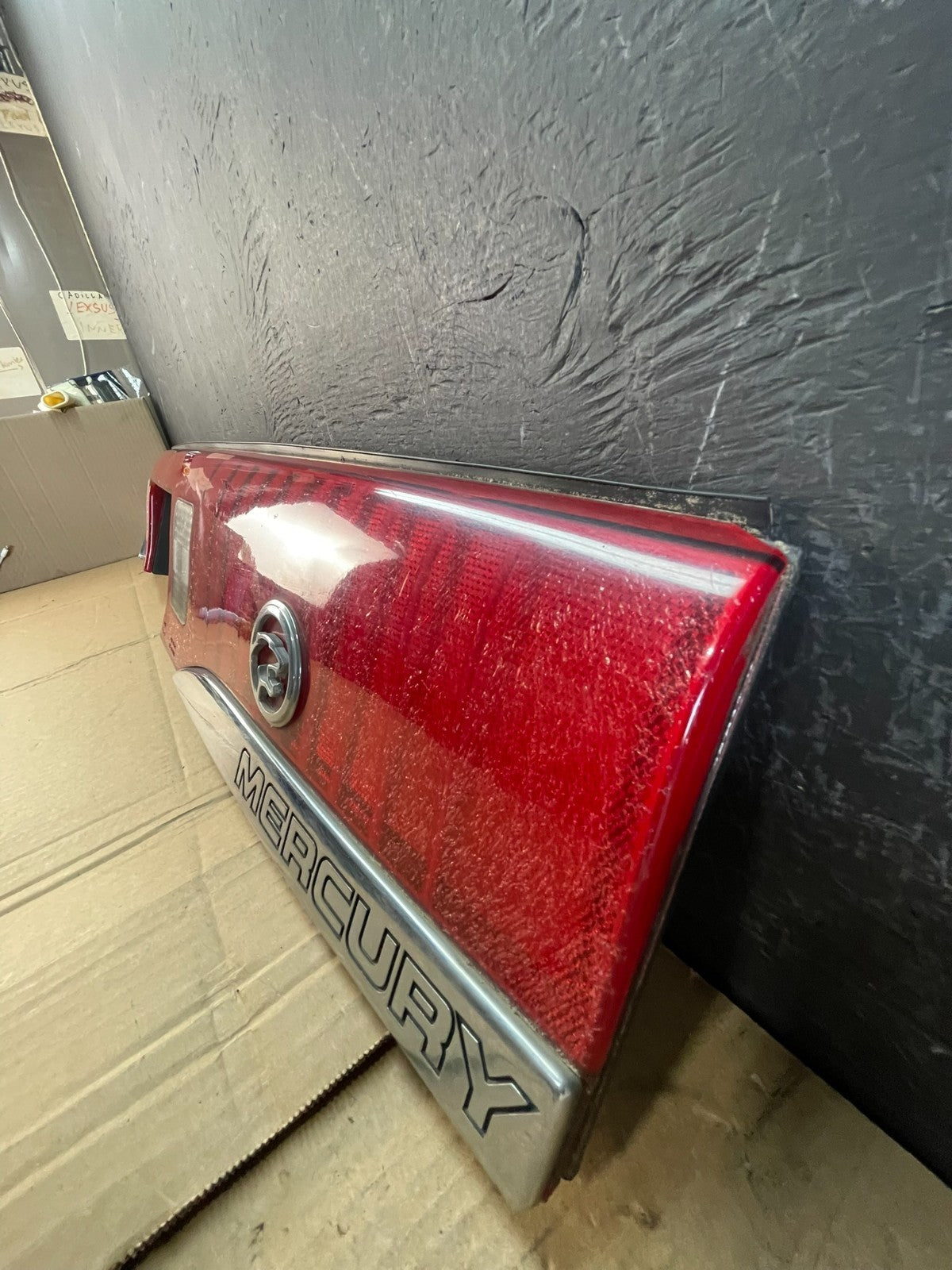 1994 1997 Mercury Cougar XR7 Rear Trunk Center Tail Light Panel ac5282 DG2