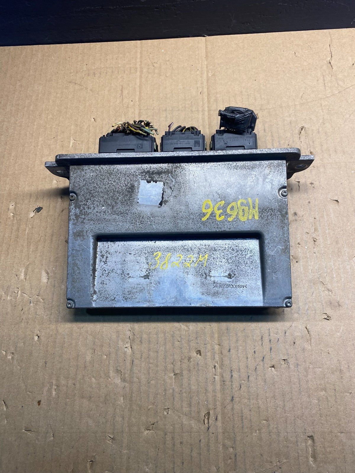 2006 to 2007 Ford Explorer Mountaineer ECU ECM Engine Control Module AB4330 DG1