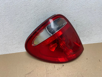 2001 to 2003 Dodge Grand Caravan Left Driver Lh Tail Light AE7043 LK0