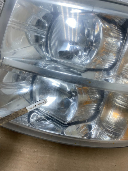 2007 to 2014 Chevrolet Silverado Left+Right Side Headlights AI1000 DW7