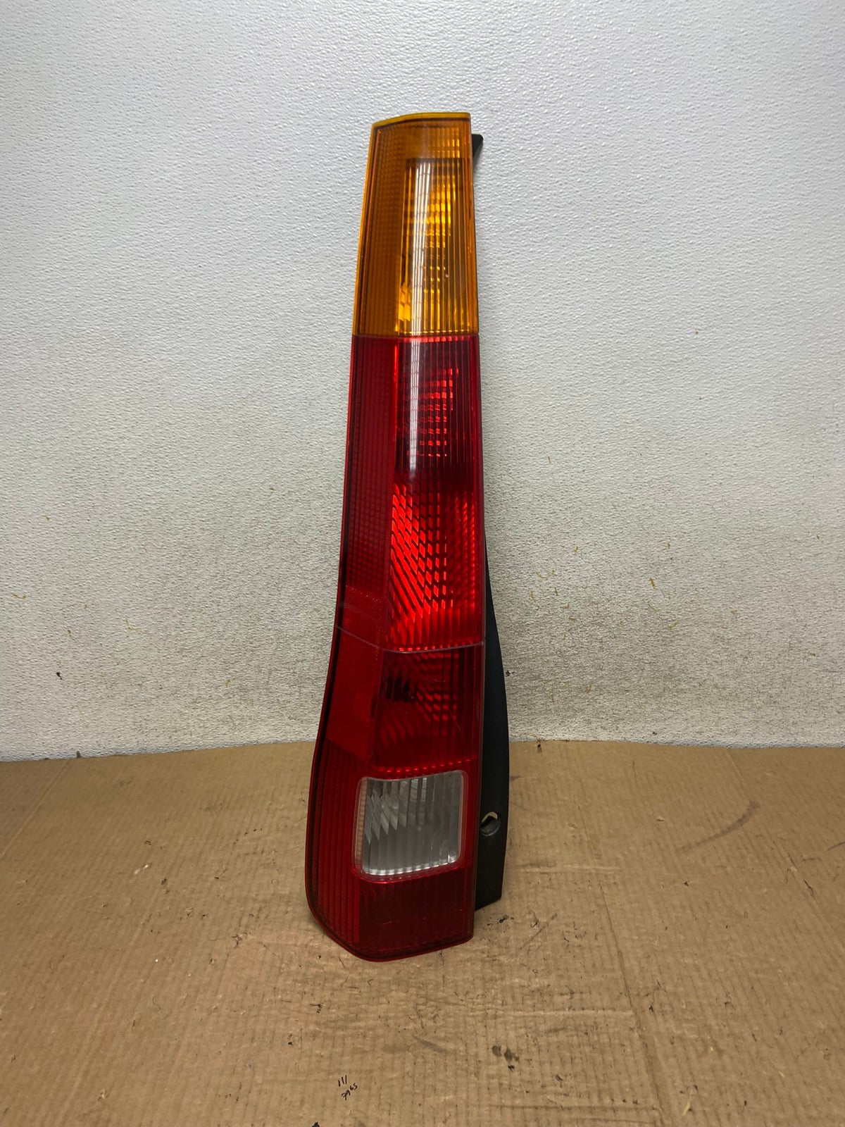 2002 2003 2004 Honda Crv Cr-v Left Driver Lh Tail Light AI8042 LK0