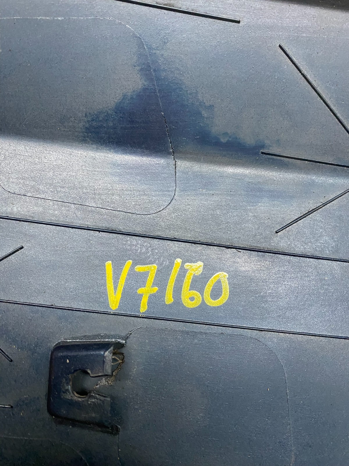 2011-2018 Dodge Grand Caravan Black Rear Tail Gate Trim Molding Panel v7169 DG19