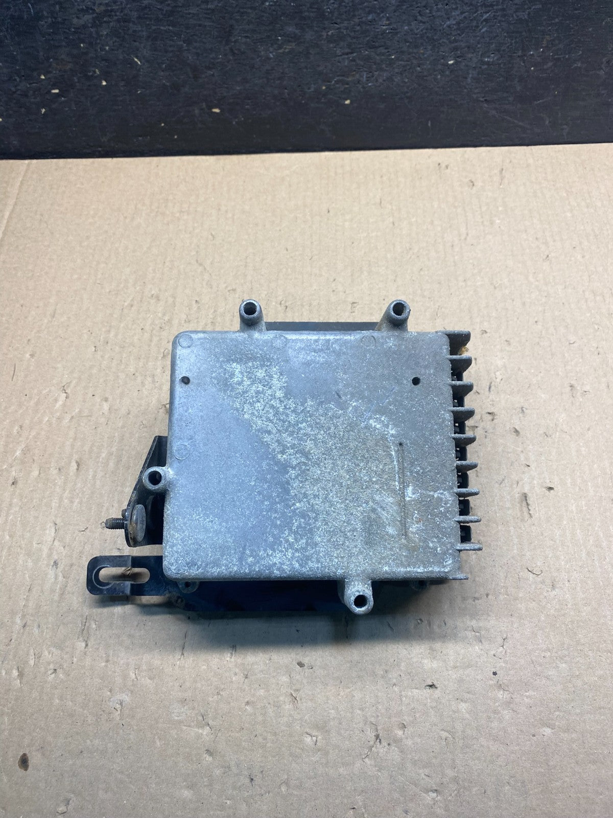 2001 Chrysler Control Module TCM 04896430AF AH3378 PS1