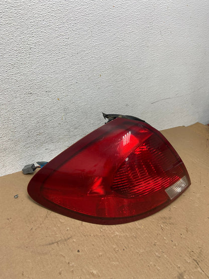 2000 2001 2002 2003 Ford Taurus Left Driver Lh Side Tail Light AD2