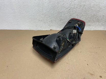 1995 - 1996 Toyota Camry Sedan Left Driver Side Lh Tail Light Lamp AG6840 LK6