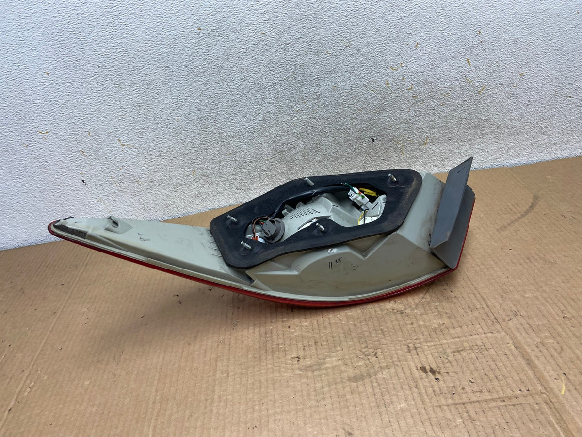 2011 2012 2013 Hyundai Sonata Left Driver LH Side Tail Light AI7805 LK5