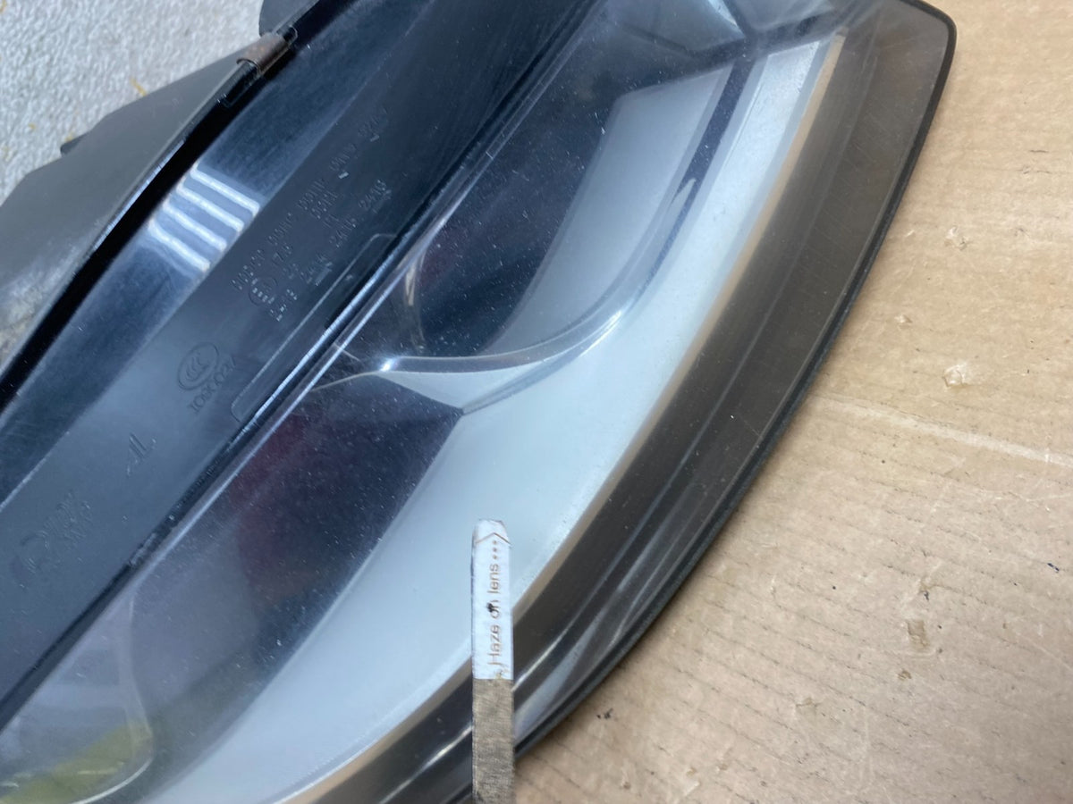 Halogen 2009 to 2012 Audi A4 Right Passenger RH Side Headlight AI8754 DW4