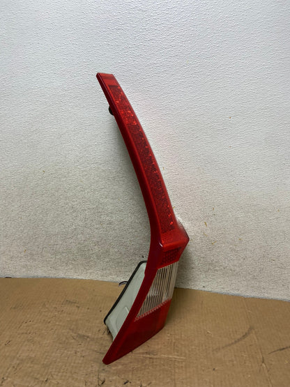 2008 to 2013 Volvo XC70 V70 Right Passenger Tail Light Upper AI8261 LK1