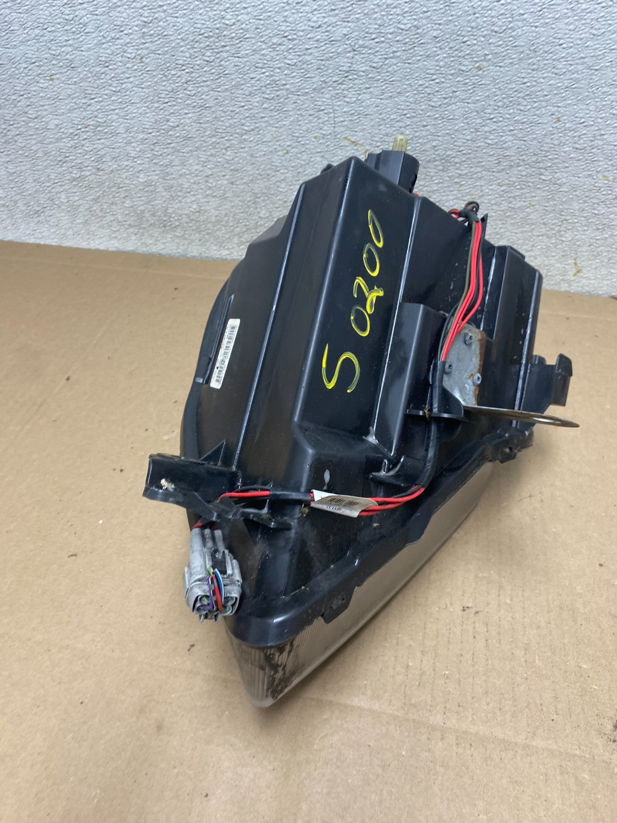2010 2011 2012 Nissan Sentra Halogen Right Passenger RH Side Headlight S0200 DW8