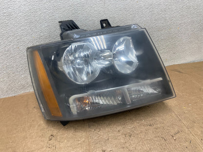 2007 to 2013 Chevrolet Suburban Tahoe Right Passenger RH Headlight Oem AA3724 DW0