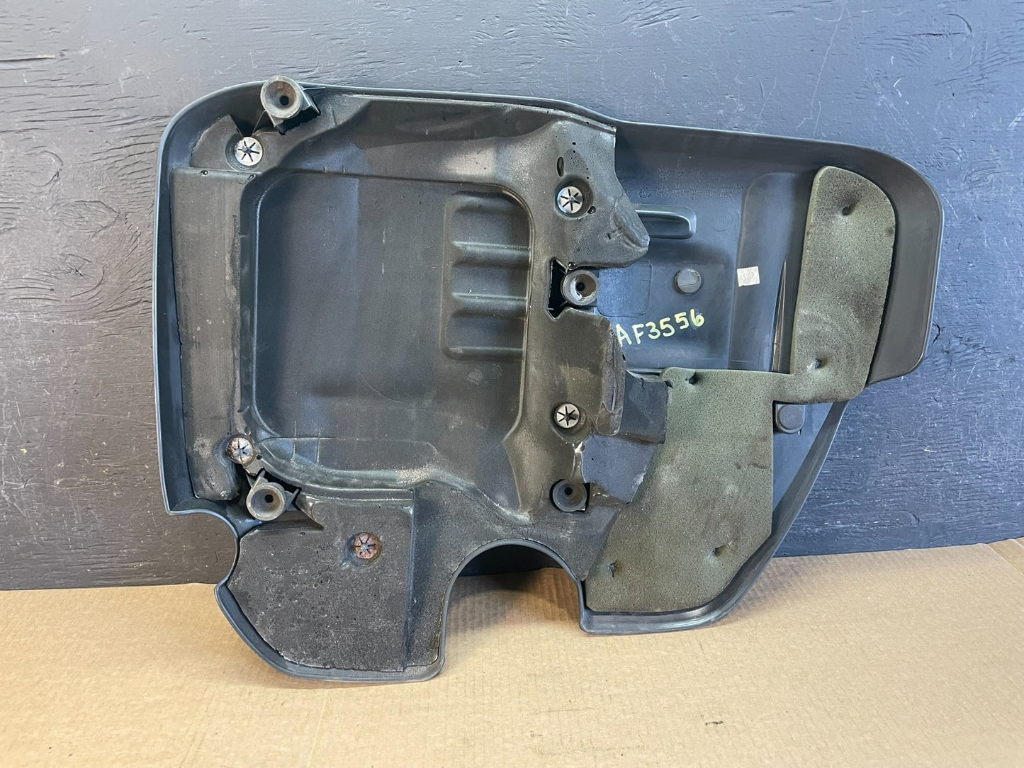 2011-2023 Chrysler 300 3.6L V6 Engine Motor Cover AF3556 DG5