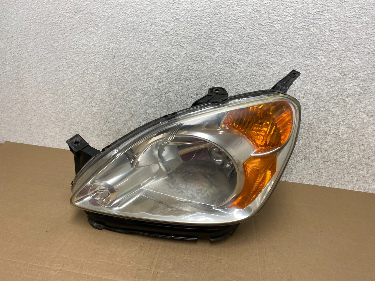 2002 to 2004 Honda Crv Cr-v Left Driver Halogen Headlight AE4908 DW0
