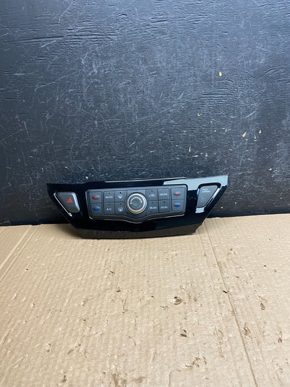 2013-2016 Nissan Pathfinder AC Heat Temp Climate Control AF6413 DG0